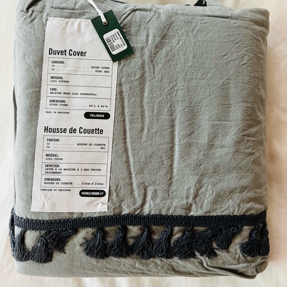 NWOT Urban Outfitters Washed Cotton Tassel Duvet Cover Full/Queen Gray - Picture 3 of 4
